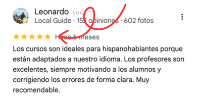Reseña de Leonardo, 5 estrellas: destaca los cursos para hispanohablantes y la claridad de los profesores.